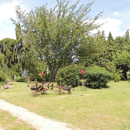 Bed and Breakfast La Ferme Du Bourg Eraines Экстерьер фото