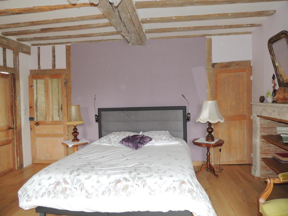 Bed and Breakfast La Ferme Du Bourg Eraines Экстерьер фото