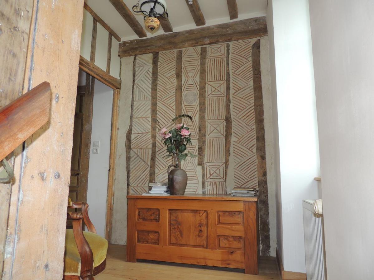 Bed and Breakfast La Ferme Du Bourg Eraines Экстерьер фото
